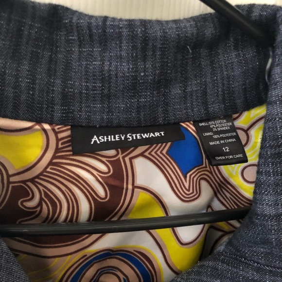 Jacket - Picture 2 of 4